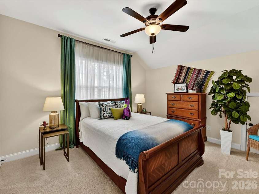 16033 Oxford Glenn Drive, Huntersville, NC 28078.  MLS# CAR4353703, YatesRealty ID 3205. 