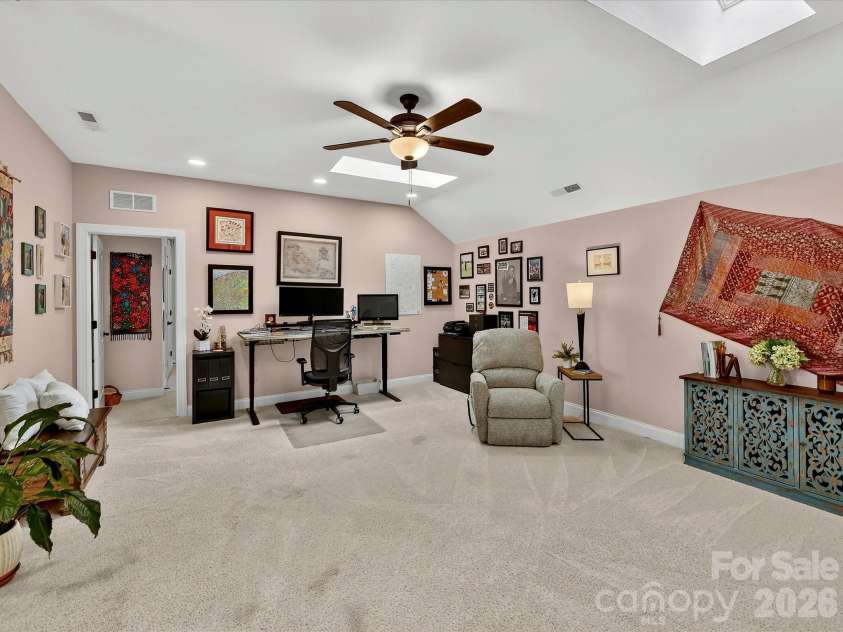 16033 Oxford Glenn Drive, Huntersville, NC 28078.  MLS# CAR4353703, YatesRealty ID 3205. 
