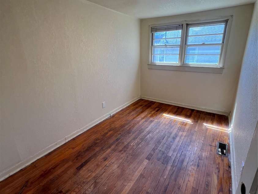 61 Woodlawn Street, Marion, NC 28752.  MLS# CAR4240088, YatesRealty ID 3205. 