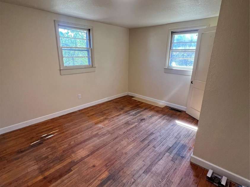 61 Woodlawn Street, Marion, NC 28752.  MLS# CAR4240088, YatesRealty ID 3205. 