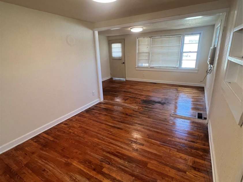 61 Woodlawn Street, Marion, NC 28752.  MLS# CAR4240088, YatesRealty ID 3205. 