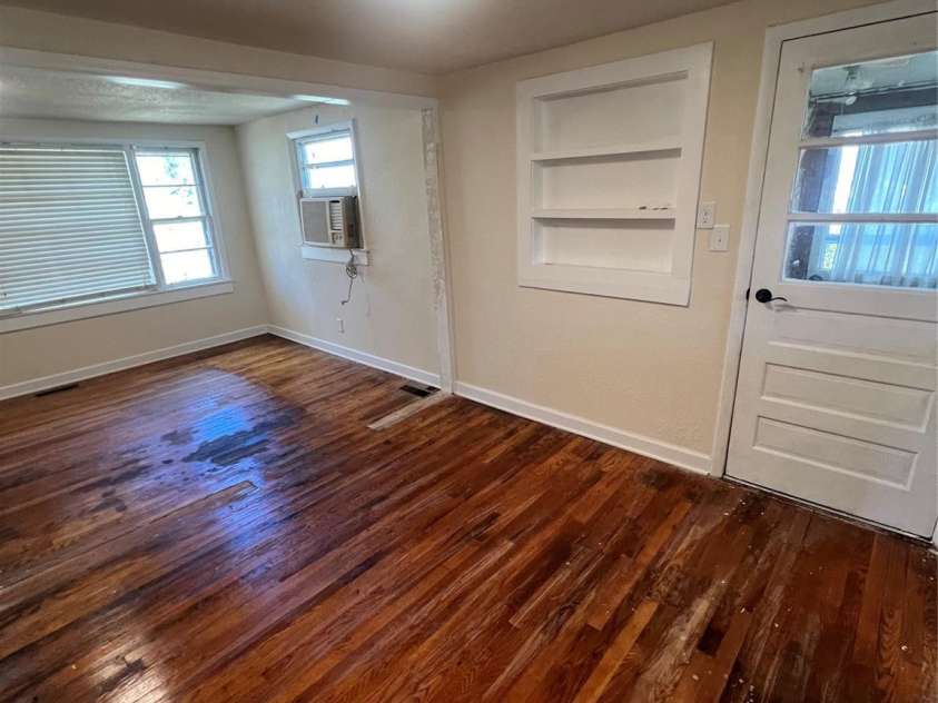 61 Woodlawn Street, Marion, NC 28752.  MLS# CAR4240088, YatesRealty ID 3205. 