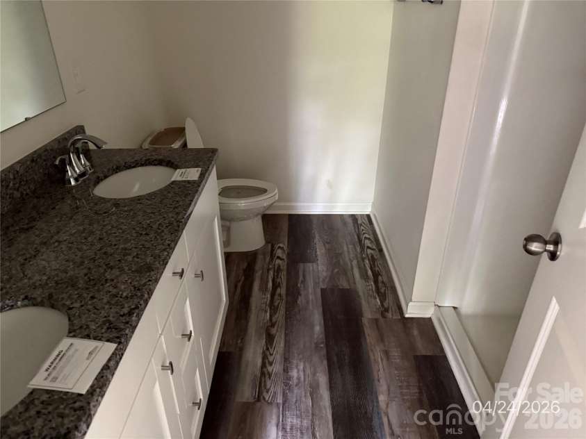 113 Teak Drive, Statesville, NC 28625.  MLS# CAR4394805, YatesRealty ID 32050. 