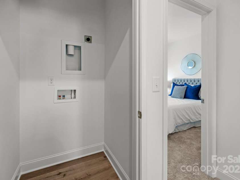 3144 Butler Hill Drive, Matthews, NC 28105.  MLS# CAR4289390, YatesRealty ID 32051. 