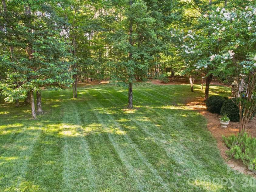 1205 Crofton Drive, Waxhaw, NC 28173.  MLS# CAR4390642, YatesRealty ID 32052. 