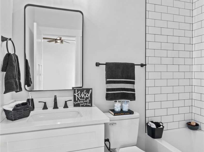 1260 Coppergate Drive, Salisbury, NC 28147.  MLS# CAR4273258, YatesRealty ID 32053. BATH 3