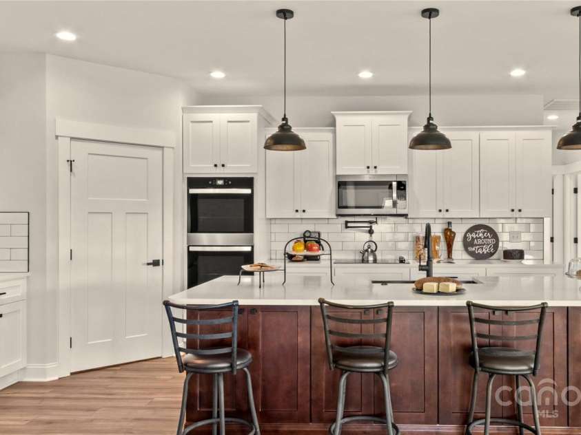 1260 Coppergate Drive, Salisbury, NC 28147.  MLS# CAR4273258, YatesRealty ID 32053. Can you imagine cooking in this kitchen?