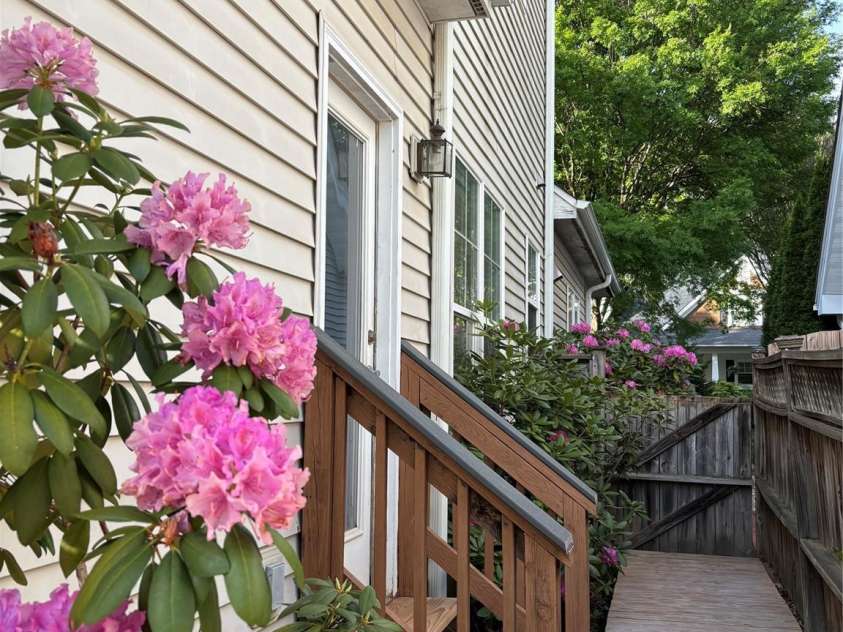 1408 Kenton Lane, Asheville, NC 28803.  MLS# CAR4390705, YatesRealty ID 32055. Left side looking toward front