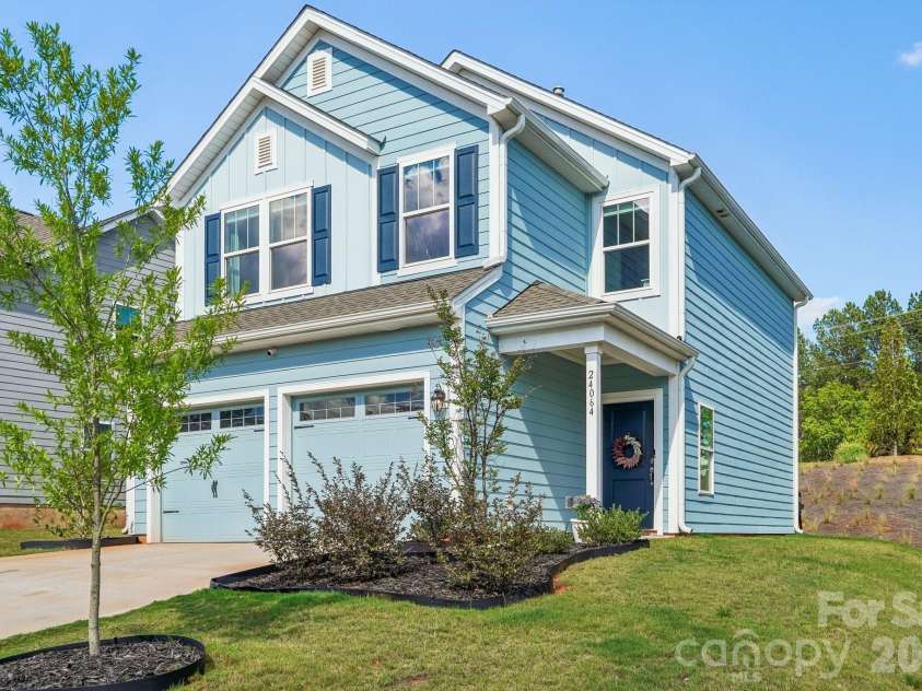 24064 Sailfish Drive, Lancaster, SC 29720.  MLS# CAR4395651, YatesRealty ID 32056. 