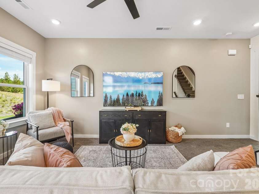 24064 Sailfish Drive, Lancaster, SC 29720.  MLS# CAR4395651, YatesRealty ID 32056. 