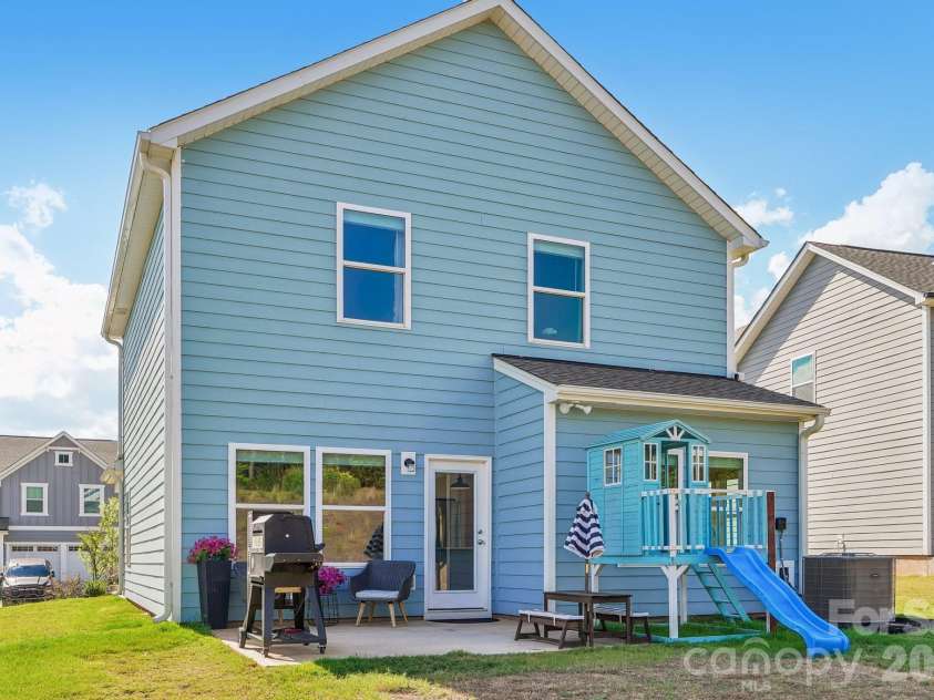 24064 Sailfish Drive, Lancaster, SC 29720.  MLS# CAR4395651, YatesRealty ID 32056. 