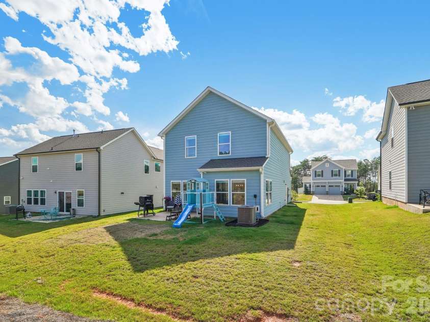 24064 Sailfish Drive, Lancaster, SC 29720.  MLS# CAR4395651, YatesRealty ID 32056. 
