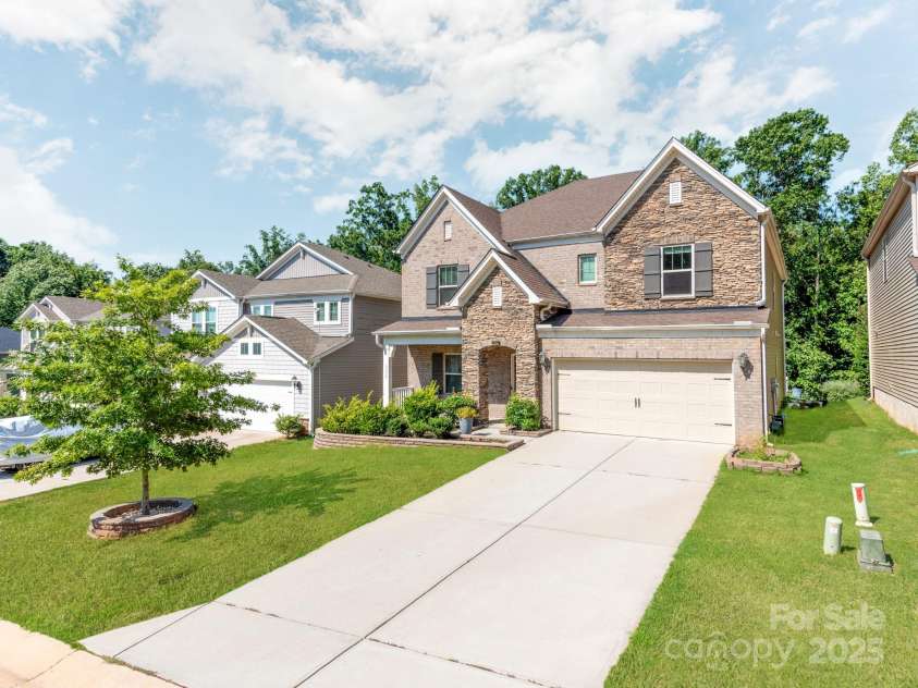 5098 Burnwald Court, Fort Mill, SC 29715.  MLS# CAR4284433, YatesRealty ID 32056. 