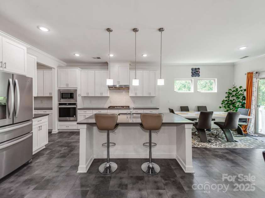 5098 Burnwald Court, Fort Mill, SC 29715.  MLS# CAR4284433, YatesRealty ID 32056. 
