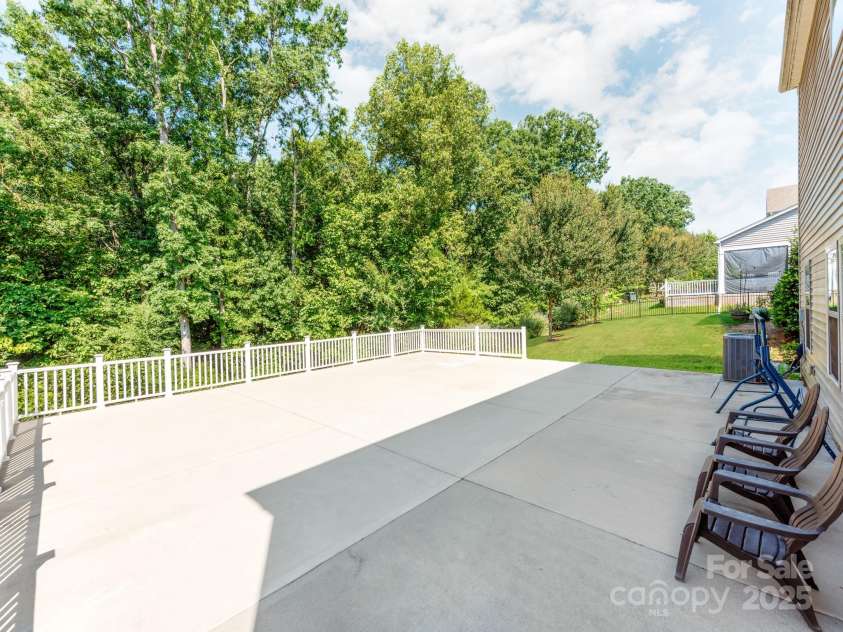 5098 Burnwald Court, Fort Mill, SC 29715.  MLS# CAR4284433, YatesRealty ID 32056. 