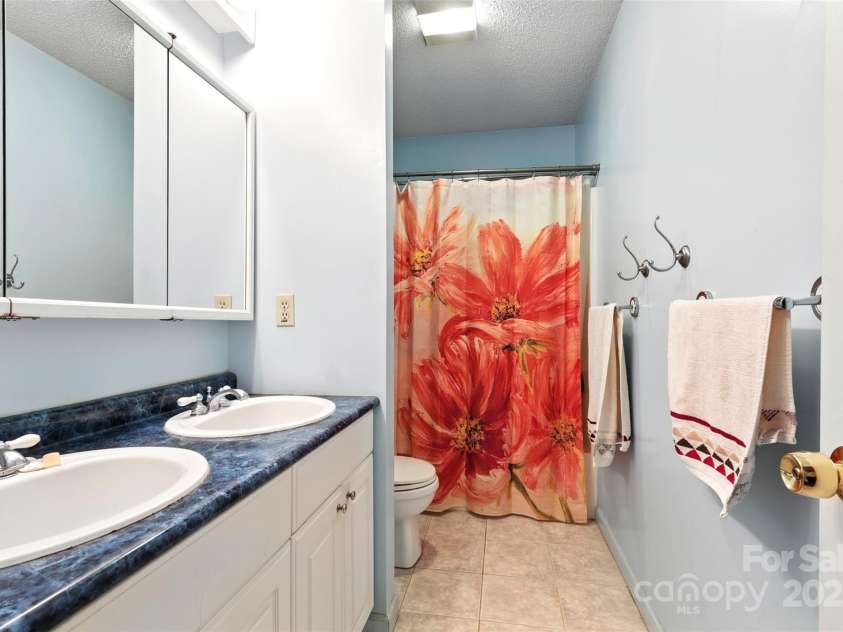 380 Garden Lane, Salisbury, NC 28146.  MLS# CAR4291116, YatesRealty ID 32057. 