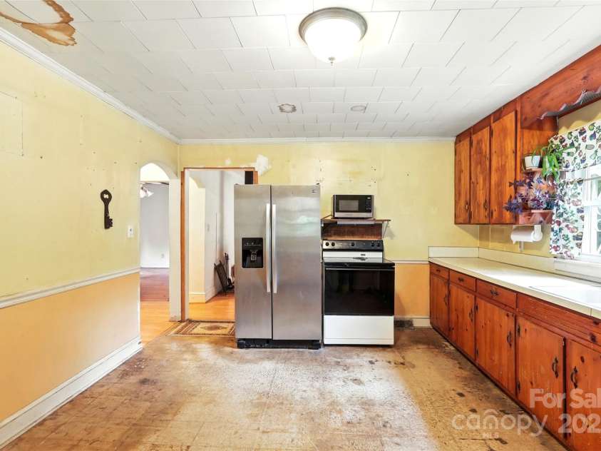 380 Garden Lane, Salisbury, NC 28146.  MLS# CAR4291116, YatesRealty ID 32057. 