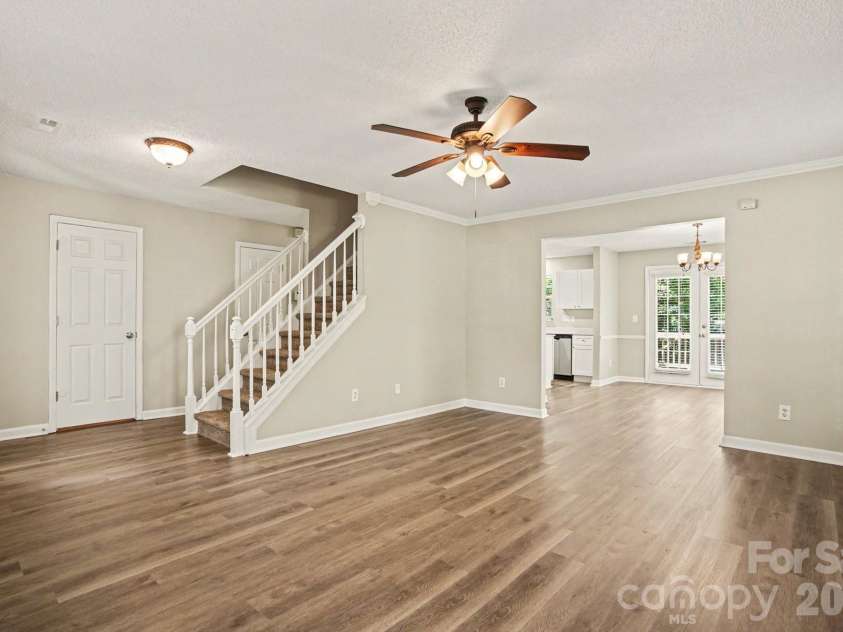 12505 Britton Wood Place, Charlotte, NC 28278.  MLS# CAR4385045, YatesRealty ID 32059. 