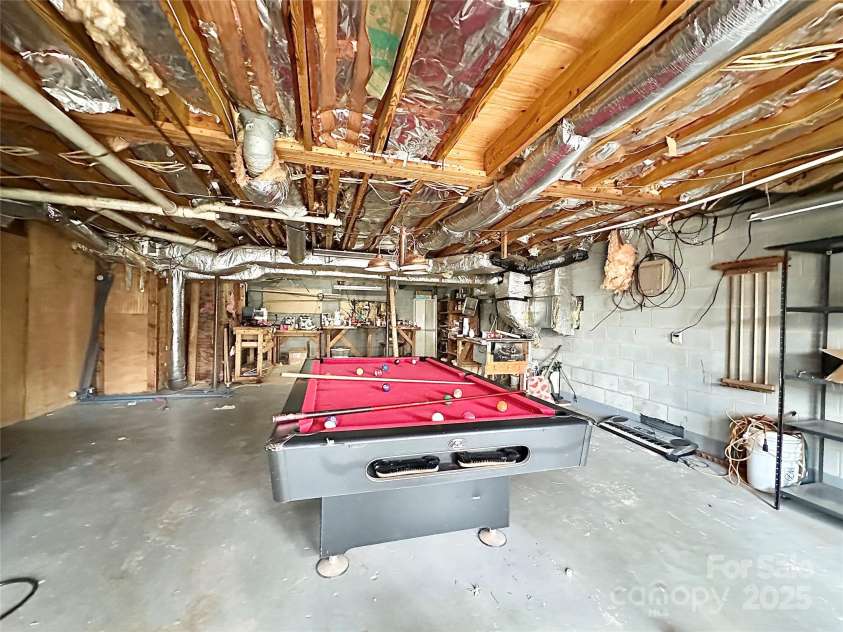 178 Cedar Valley Road, Hudson, NC 28638.  MLS# CAR4266990, YatesRealty ID 3206. 