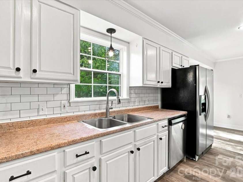 308 Browntown Road, Leicester, NC 28748.  MLS# CAR4419572, YatesRealty ID 32061. 