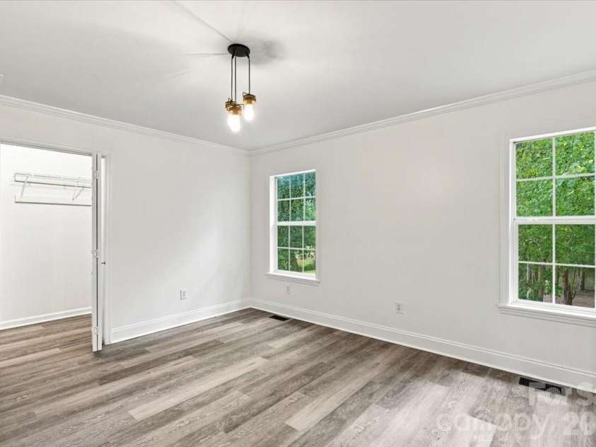 308 Browntown Road, Leicester, NC 28748.  MLS# CAR4419572, YatesRealty ID 32061. 