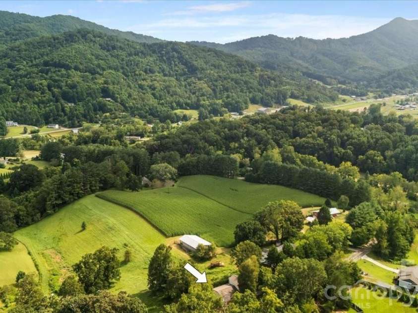 308 Browntown Road, Leicester, NC 28748.  MLS# CAR4419572, YatesRealty ID 32061. 