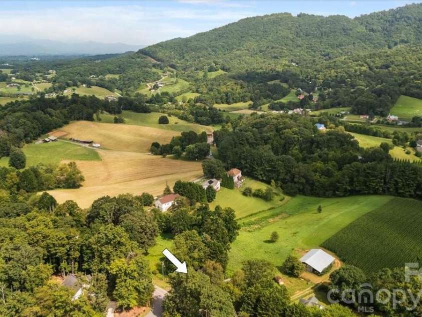 308 Browntown Road, Leicester, NC 28748.  MLS# CAR4419572, YatesRealty ID 32061. 