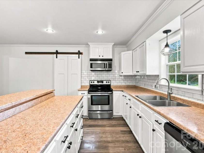308 Browntown Road, Leicester, NC 28748.  MLS# CAR4419572, YatesRealty ID 32061. Kitchen