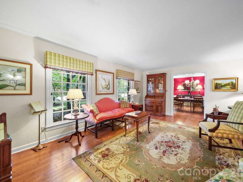 2925 Grampian Drive, Gastonia, NC 28054.  MLS# CAR4391415, YatesRealty ID 32062. 