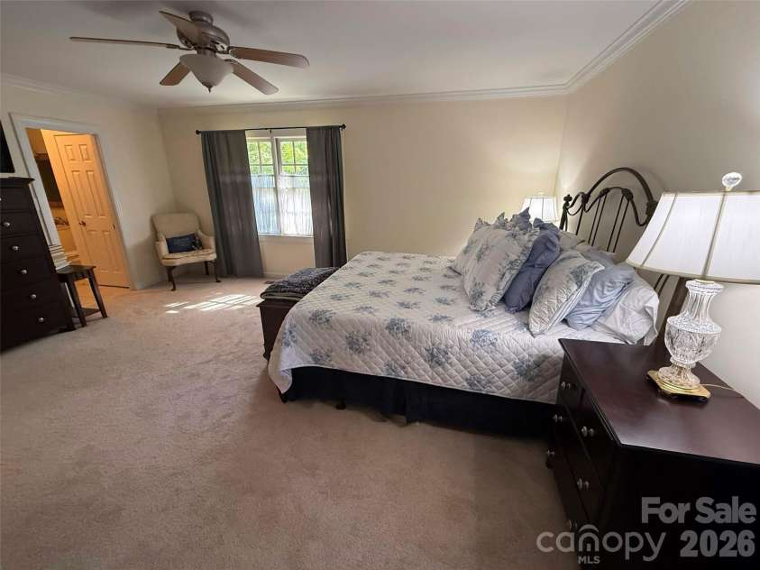 2925 Grampian Drive, Gastonia, NC 28054.  MLS# CAR4391415, YatesRealty ID 32062. 
