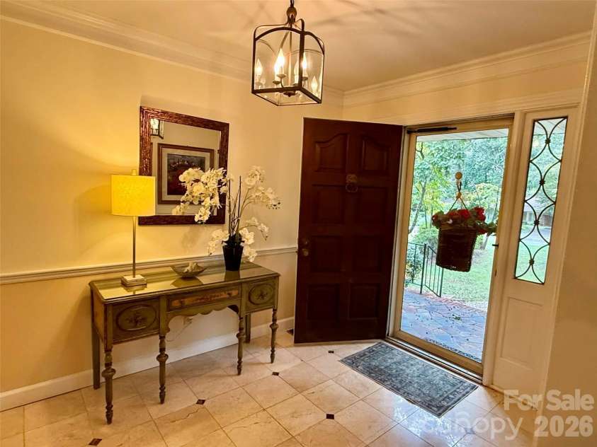 2925 Grampian Drive, Gastonia, NC 28054.  MLS# CAR4391415, YatesRealty ID 32062. 