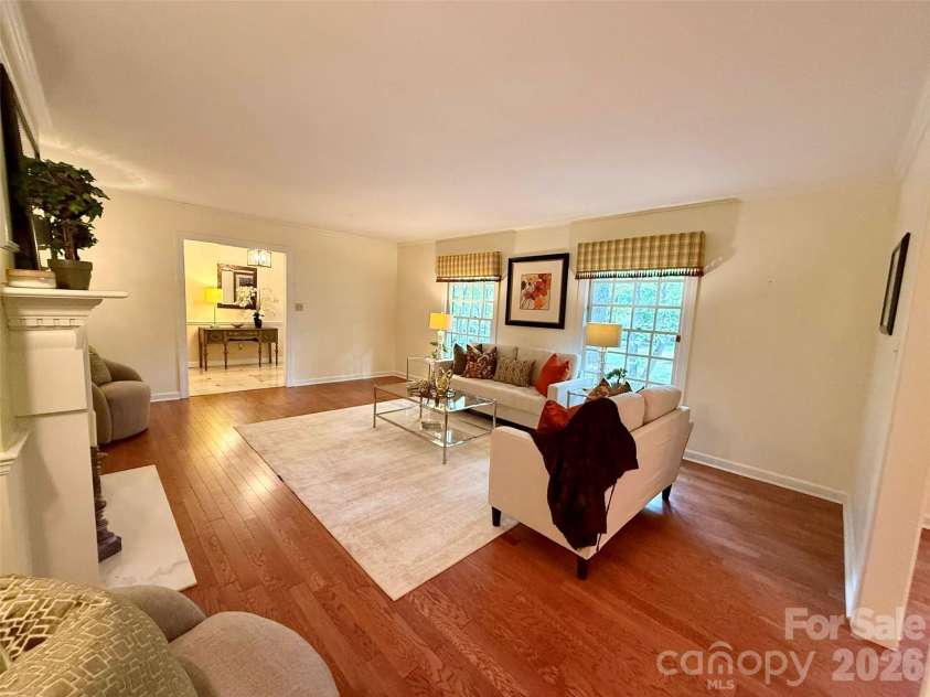 2925 Grampian Drive, Gastonia, NC 28054.  MLS# CAR4391415, YatesRealty ID 32062. 