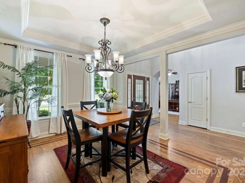 119 Pin Oak Lane, Mooresville, NC 28117.  MLS# CAR4278947, YatesRealty ID 32064. 