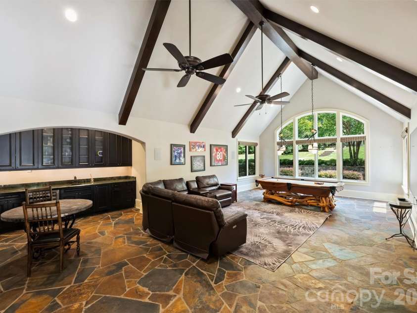 4901 Carmel Park Drive, Charlotte, NC 28226.  MLS# CAR4379174, YatesRealty ID 32065. Bar too