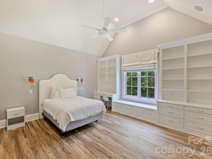 4901 Carmel Park Drive, Charlotte, NC 28226.  MLS# CAR4379174, YatesRealty ID 32065. Bedroom