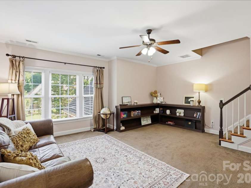 6717 Wesley Glen Drive, Waxhaw, NC 28173.  MLS# CAR4391375, YatesRealty ID 32066. 