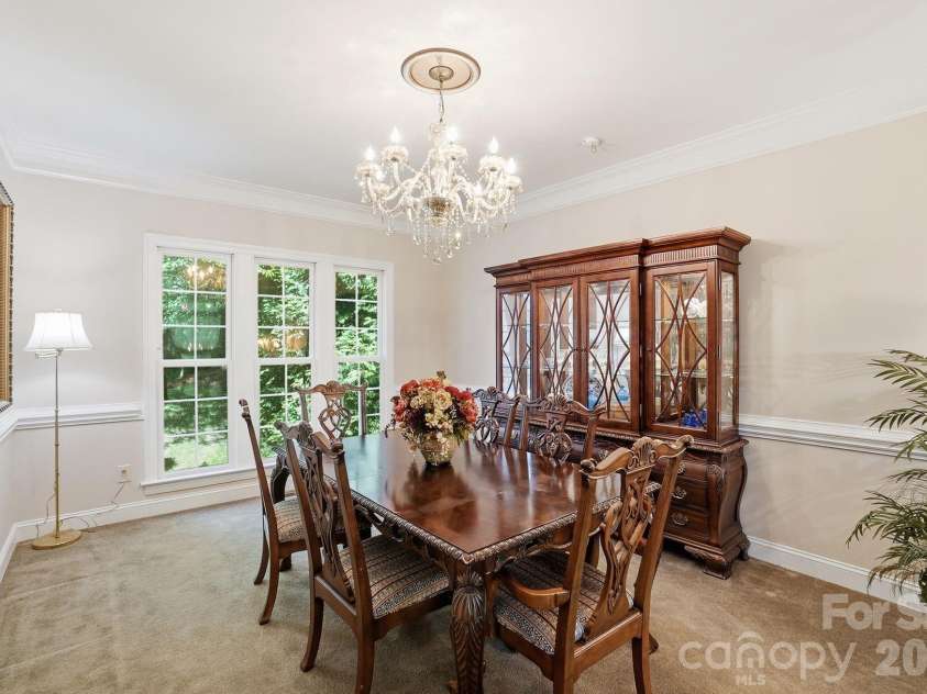 6717 Wesley Glen Drive, Waxhaw, NC 28173.  MLS# CAR4391375, YatesRealty ID 32066. 