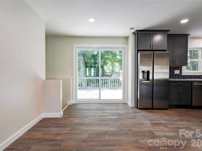 2173 Ridgewood Drive, Gastonia, NC 28054.  MLS# CAR4393306, YatesRealty ID 32068. 