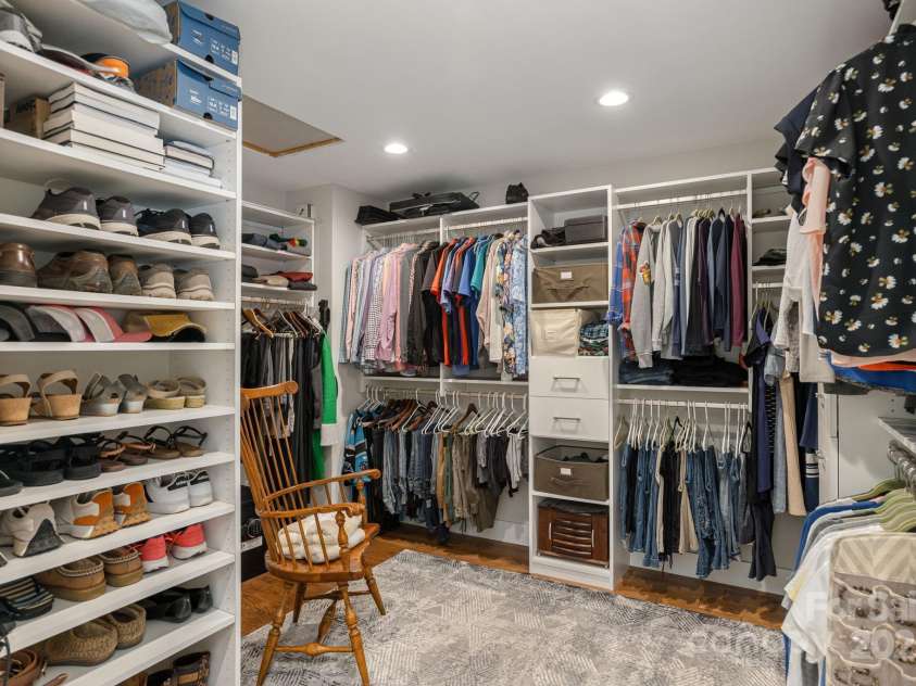 16 School House Road, Mills River, NC 28759.  MLS# CAR4273604, YatesRealty ID 32069. 