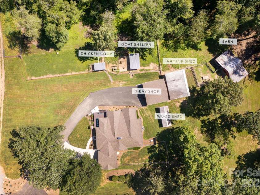 16 School House Road, Mills River, NC 28759.  MLS# CAR4273604, YatesRealty ID 32069. 