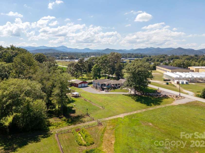 16 School House Road, Mills River, NC 28759.  MLS# CAR4273604, YatesRealty ID 32069. 