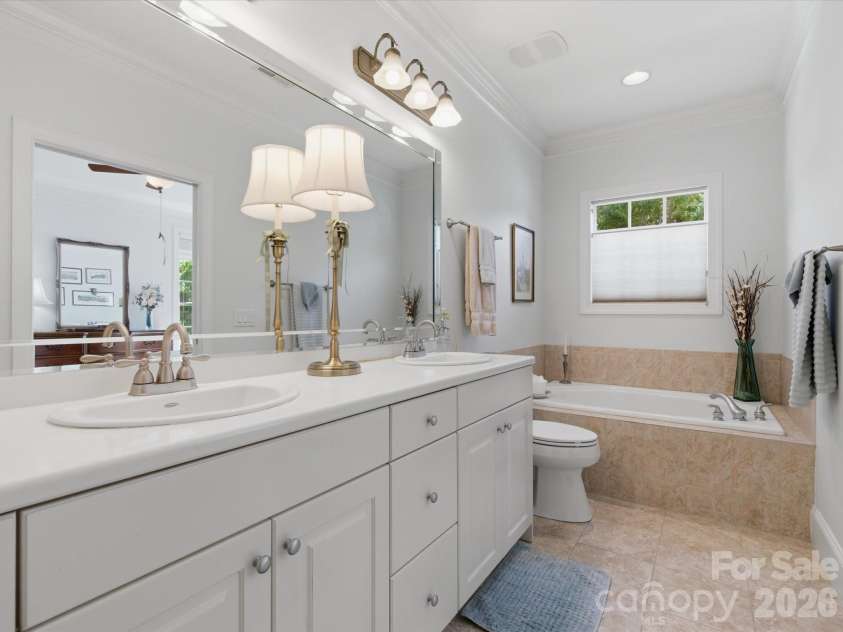 803 Talking Stick Lane, Fort Mill, SC 29708.  MLS# CAR4392130, YatesRealty ID 32069. 