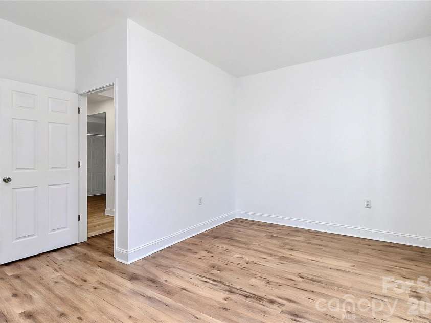 110 Wells Street, Kings Mountain, NC 28086.  MLS# CAR4341383, YatesRealty ID 3207. 3rd Bedroom