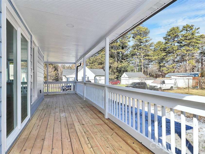 110 Wells Street, Kings Mountain, NC 28086.  MLS# CAR4341383, YatesRealty ID 3207. 