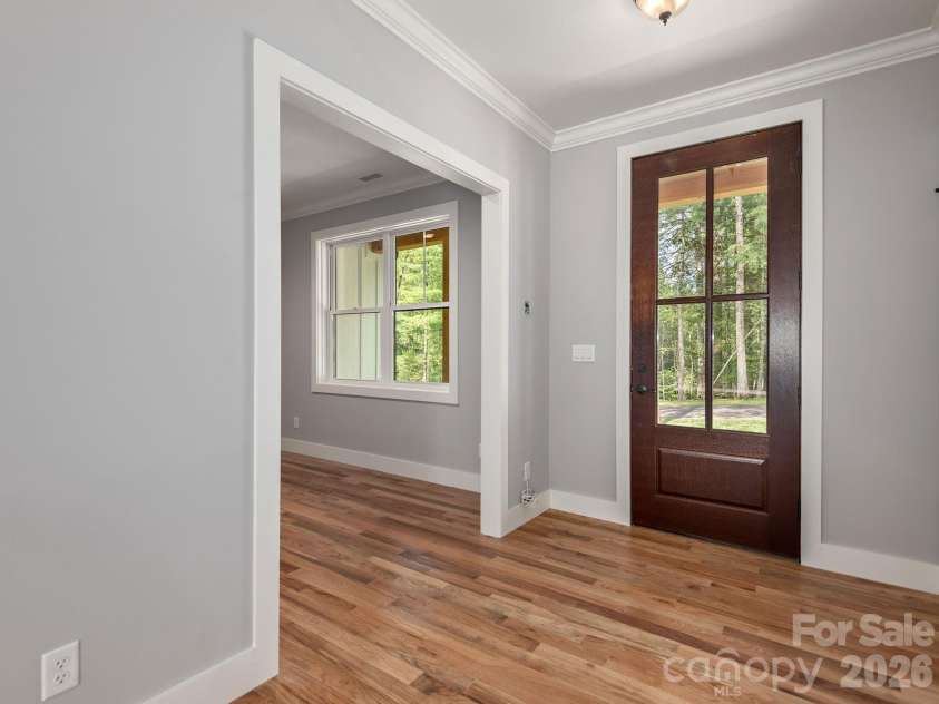 20 Nature Walk Lane, Hendersonville, NC 28739.  MLS# CAR4325565, YatesRealty ID 3207. 