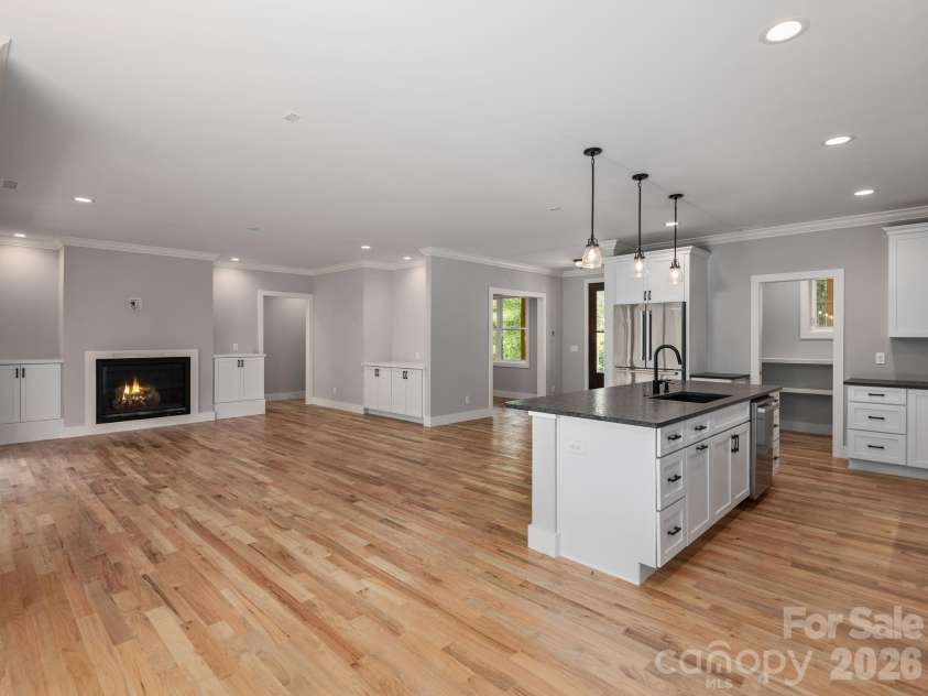 20 Nature Walk Lane, Hendersonville, NC 28739.  MLS# CAR4325565, YatesRealty ID 3207. 