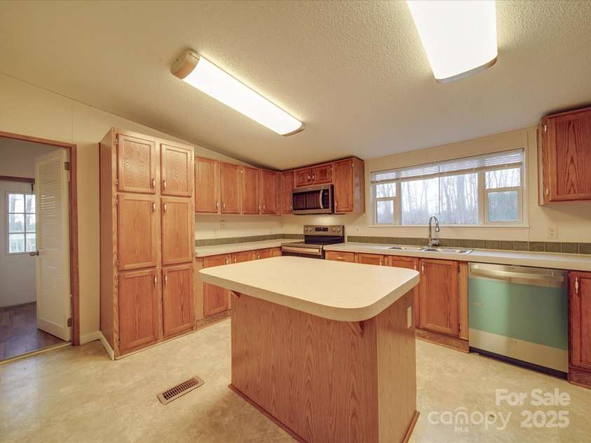 40701 Nc 740 Highway, New London, NC 28127.  MLS# CAR4237962, YatesRealty ID 3207. 