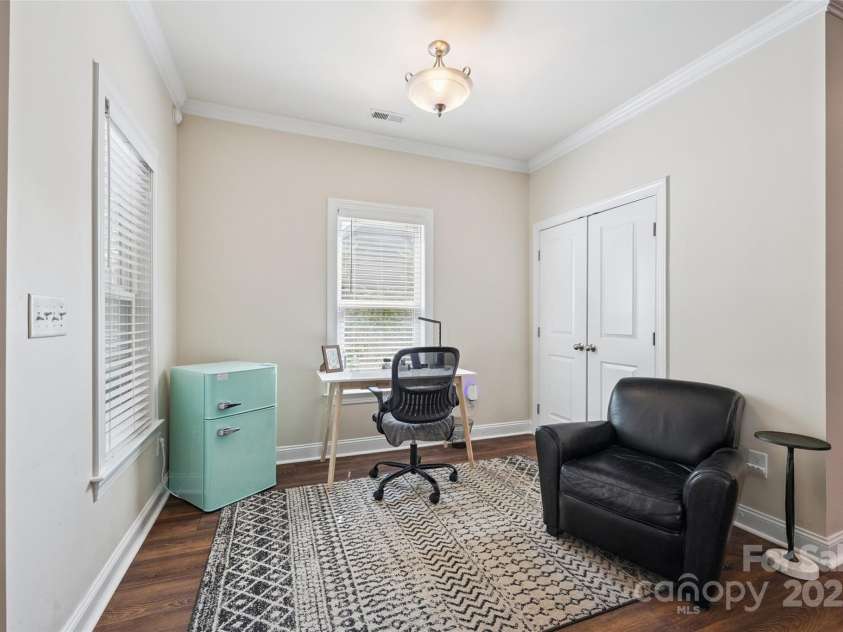 2202 Gatwick Circle, Belmont, NC 28012.  MLS# CAR4285240, YatesRealty ID 32070. 
