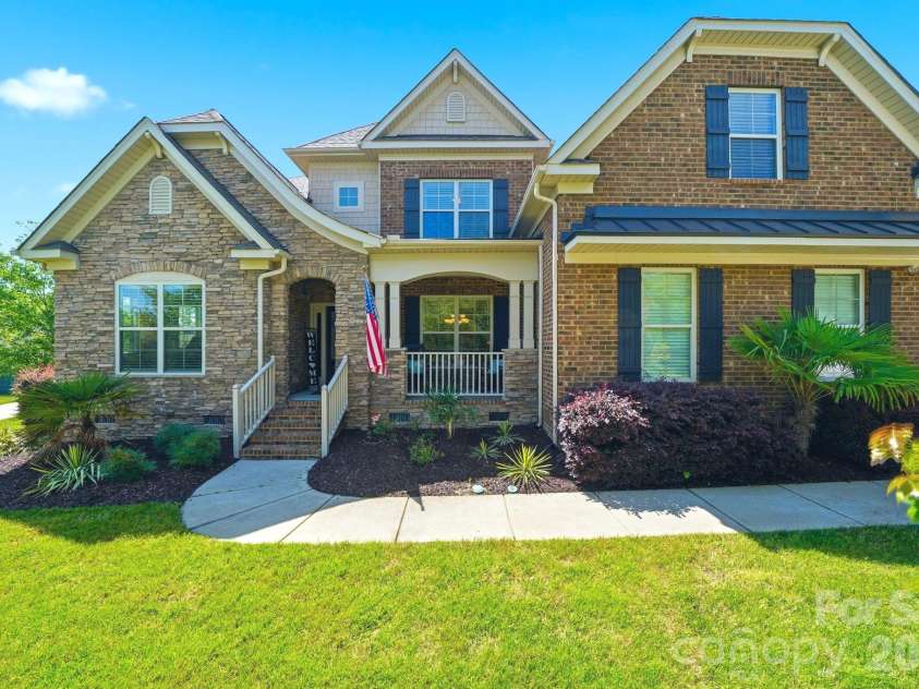 3060 Feathers Drive, York, SC 29745.  MLS# CAR4386400, YatesRealty ID 32071. 3060 Feathers Drive