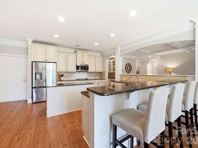 3060 Feathers Drive, York, SC 29745.  MLS# CAR4386400, YatesRealty ID 32071. Kitchen